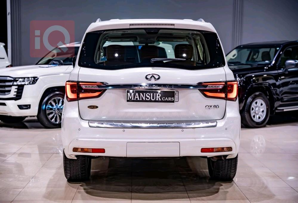 انفنتي QX80